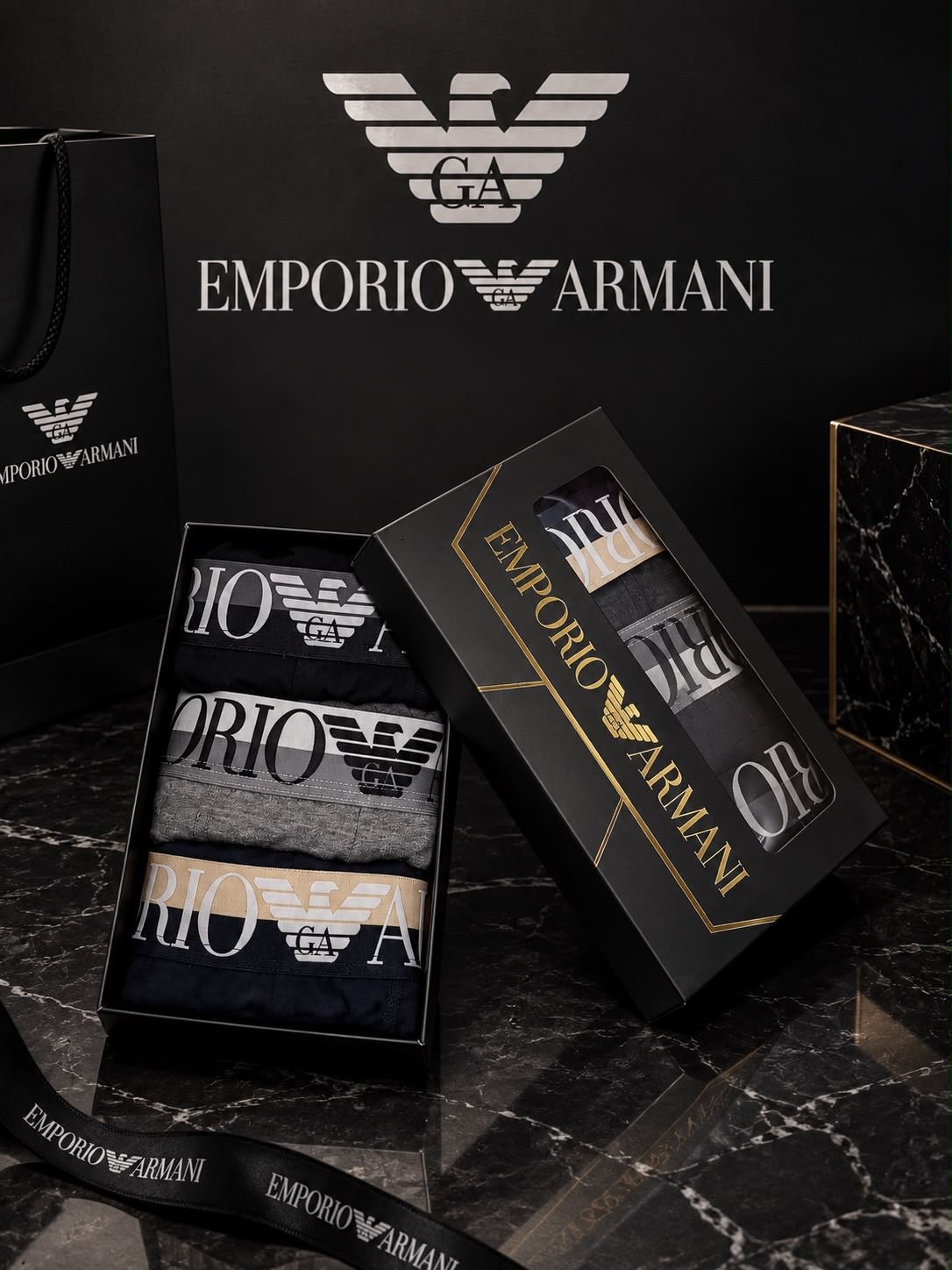 Emporio Armani — Мъжки боксерки 3бр/кутия #90